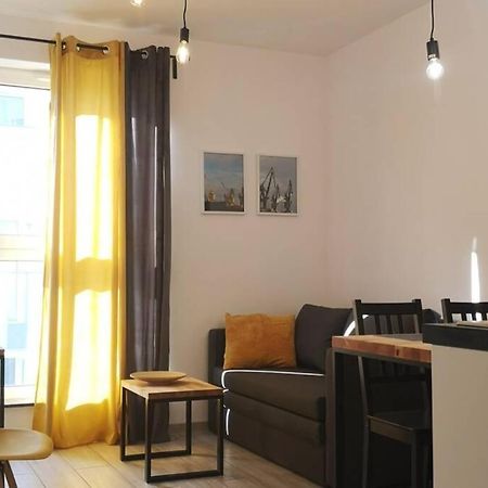 גדנסק The Yellow Apartment מראה חיצוני תמונה