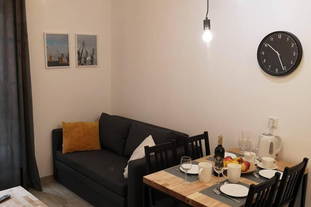 גדנסק The Yellow Apartment מראה חיצוני תמונה